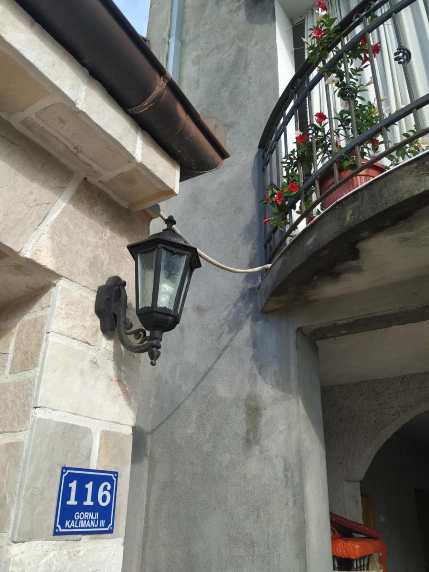 Snezana Kalimanj * Tivat